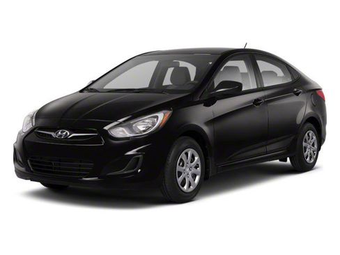 Used 2013 Hyundai Accent GLS FWD image 1