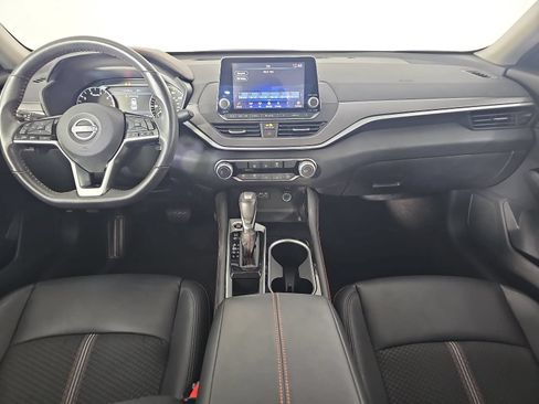 Certified 2023 Nissan Altima 2.5 SR FWD image 11