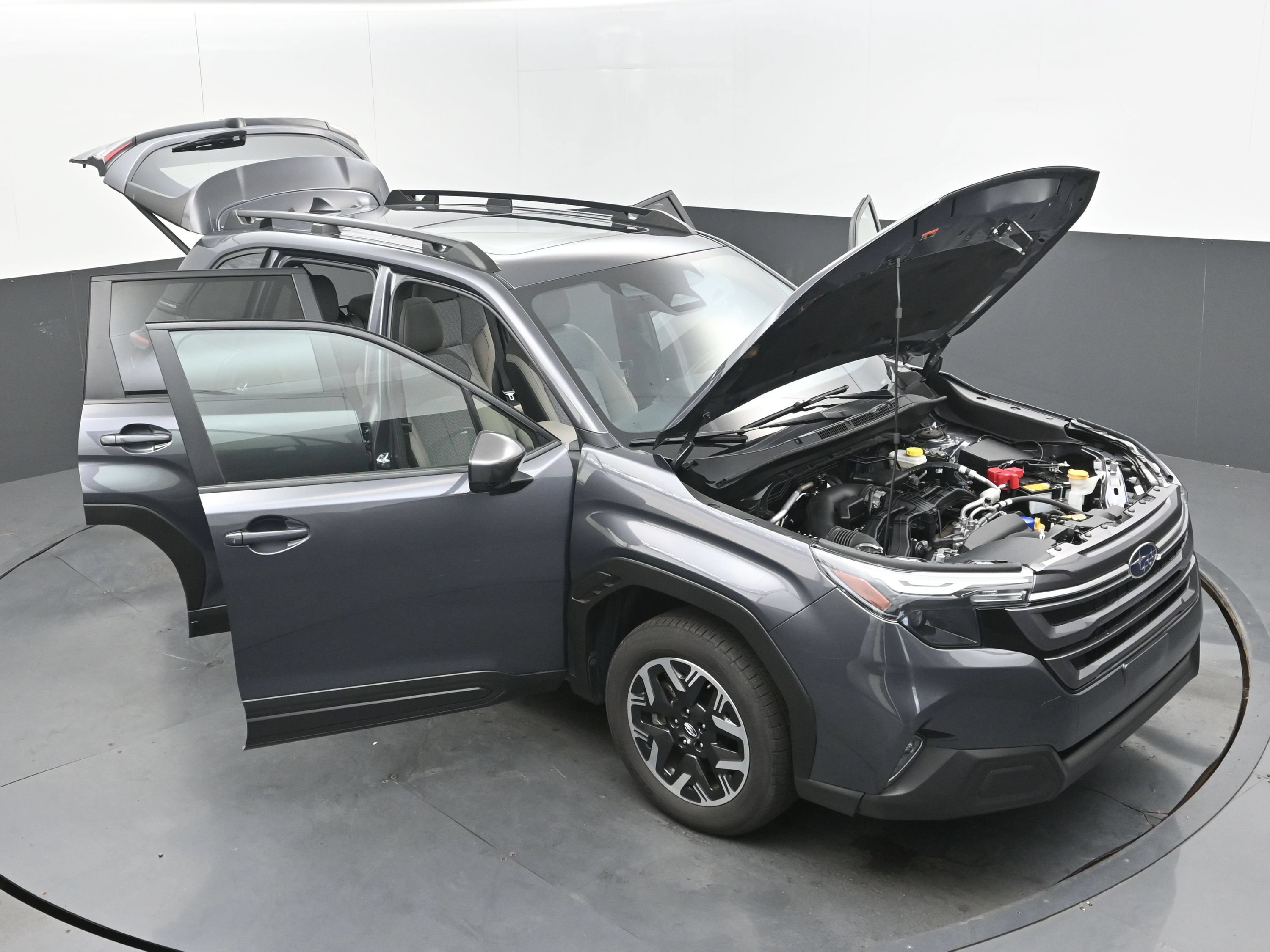 Used 2025 Subaru Forester Premium AWD/4WD image 39