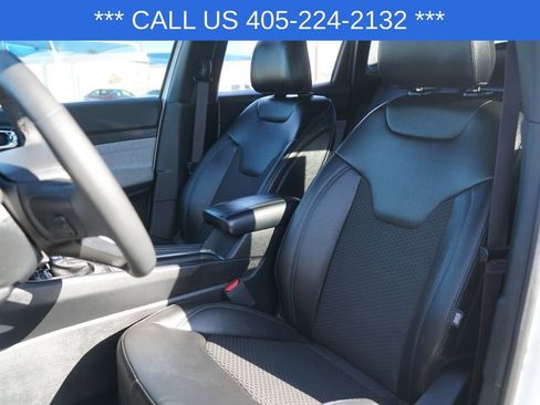 Used 2024 Jeep Compass Latitude image 20