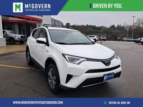 Used 2018 Toyota RAV4 LE AWD/4WD image 8