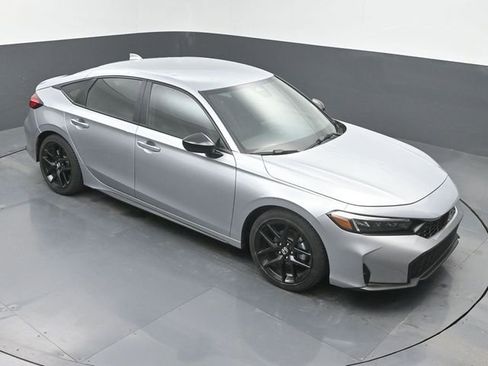 Used 2026 Honda Civic Sport image 32