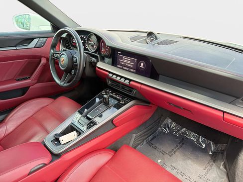 Used 2023 Porsche 911 Targa 4S AWD/4WD image 26