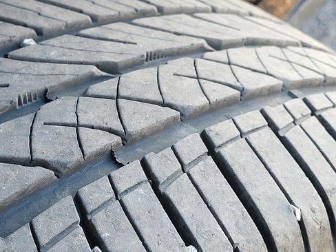 Used 2022 GMC Yukon XL Denali image 11