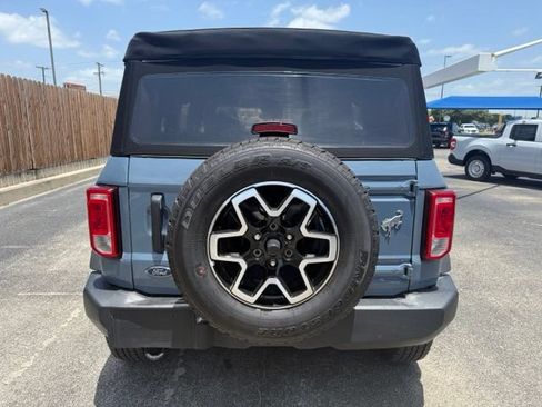Used 2023 Ford Bronco 4-Door AWD/4WD image 6