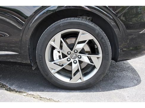 Used 2023 Genesis Electrified GV70 w/ Prestige Package AWD/4WD image 34