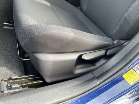 Used 2023 Toyota Prius Prime FWD image 5