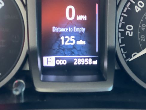 Certified 2022 Toyota Tacoma TRD Pro AWD/4WD image 21
