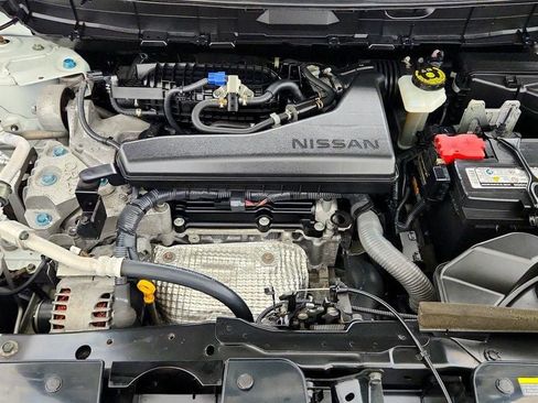 Used 2019 Nissan Rogue SV FWD image 26