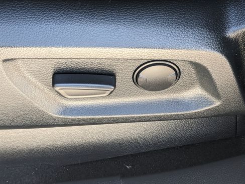 Certified 2019 Ford Ranger Lariat w/ Equipment Group 501A Mid image 17