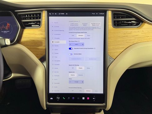 Used 2020 Tesla Model S Long Range AWD/4WD image 19