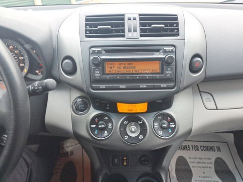 Used 2012 Toyota RAV4 Limited image 20