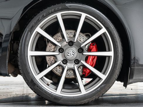 Used 2014 Porsche 911 Carrera S RWD image 41