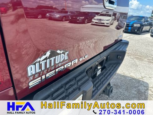 Used 2014 GMC Sierra 2500 SLE w/ SLE Preferred Package AWD/4WD image 13