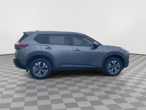 Used 2023 Nissan Rogue SV image 9