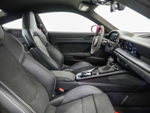 Certified 2022 Porsche 911 GT3 RWD image 20
