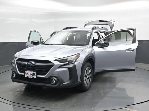 Used 2023 Subaru Outback Premium AWD/4WD image 48