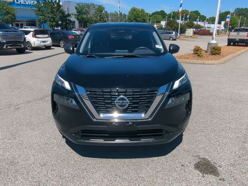 Used 2021 Nissan Rogue S FWD image 3