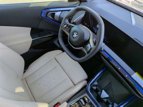 Used 2026 BMW X3 xDrive30i w/ Convenience Package AWD/4WD image 32