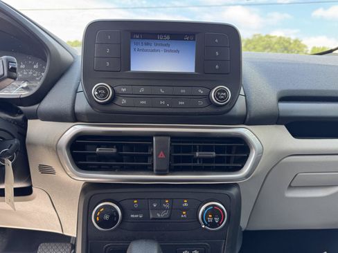 Used 2021 Ford EcoSport S FWD image 4