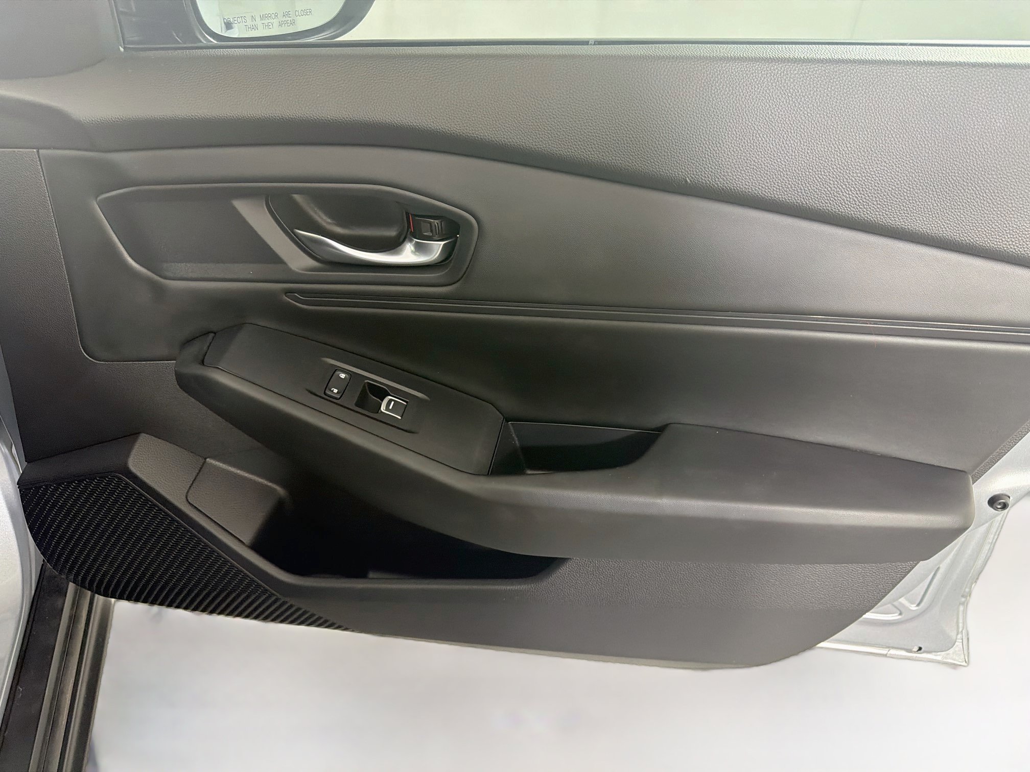 Used 2025 Honda Accord SE image 31