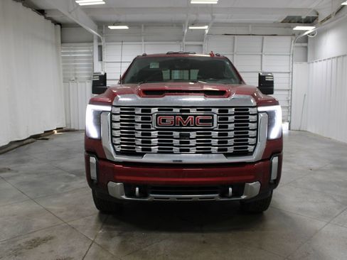 Used 2024 GMC Sierra 2500 Denali w/ Denali Reserve Package image 3