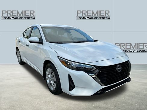 New 2025 Nissan Sentra S image 3