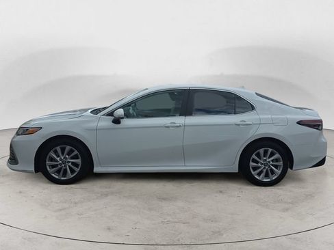 Used 2024 Toyota Camry LE FWD image 2