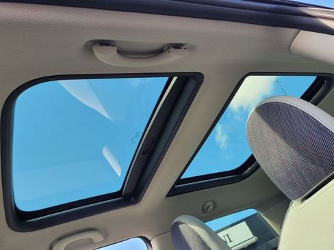 New 2025 MINI Cooper S image 18