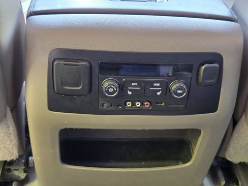 Used 2016 Chevrolet Tahoe LTZ image 13