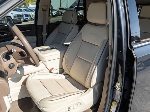 Used 2022 GMC Yukon Denali w/ Max Trailering Package image 13