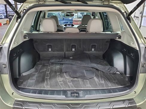 Used 2021 Subaru Forester Limited w/ Popular Package #3 image 16
