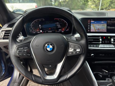 Used 2022 BMW 330i xDrive Sedan w/ Premium Package AWD/4WD image 14