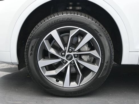 Used 2023 Audi Q5 2.0T Premium Plus AWD/4WD image 14
