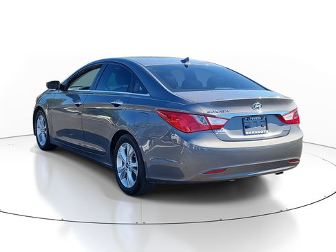 Used 2011 Hyundai Sonata Limited w/ Navigation Pkg 5 image 4