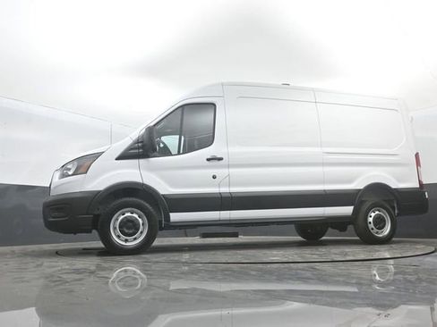 New 2026 Ford Transit 250 148 Medium Roof image 27