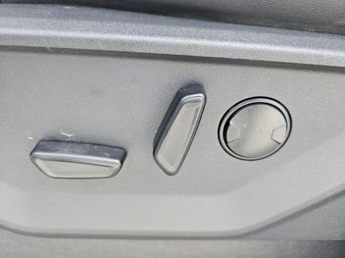 Used 2025 Ford Expedition Max Platinum image 12