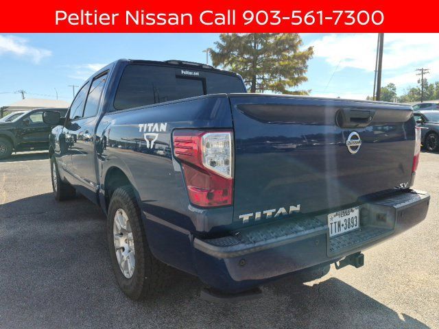 Certified 2018 Nissan Titan SV w/ SV Convenience Package RWD image 3