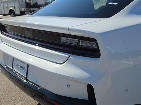 New 2026 Dodge Charger R/T AWD/4WD image 10