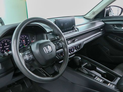 Used 2023 Honda Accord EX image 23