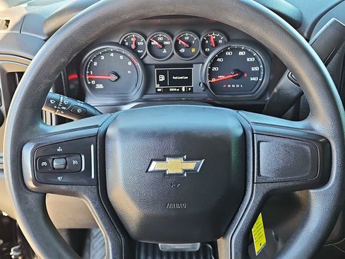 Used 2020 Chevrolet Silverado 1500 Custom w/ Custom Value Package image 19