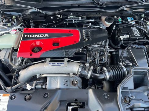Used 2019 Honda Civic Type R image 23