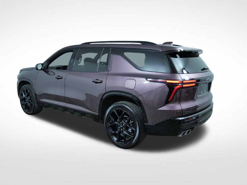 Used 2025 Chevrolet Traverse RS AWD/4WD image 7