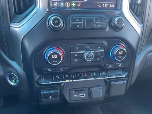 Used 2020 Chevrolet Silverado 1500 LT w/ Texas Edition AWD/4WD image 15