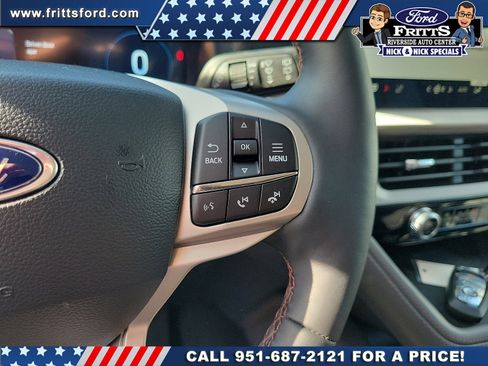 New 2026 Ford Explorer Active w/ Active Comfort Package image 8