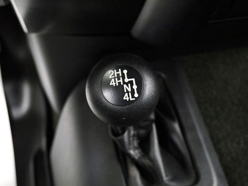 Used 2017 Ford F350 XLT AWD/4WD image 27
