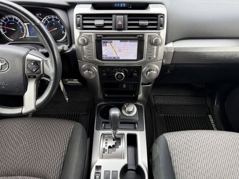 Used 2019 Toyota 4Runner SR5 image 12