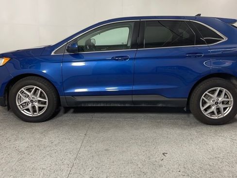 Used 2024 Ford Edge SEL w/ Convenience Package AWD/4WD image 6