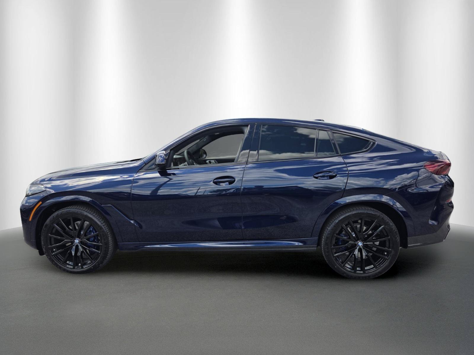 New 2027 BMW X6 xDrive40i w/ Executive Package AWD/4WD image 4