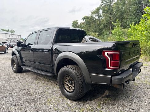 Used 2018 Ford F150 Raptor w/ Equipment Group 802A Luxury AWD/4WD image 6